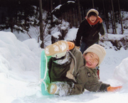 「雪あそび」