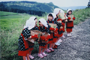 「記念撮影なのに」